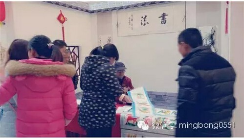 來(lái)名邦廣場(chǎng)，看最炫民俗風(fēng)咯