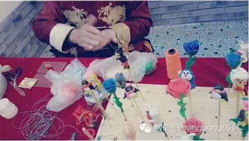來(lái)名邦廣場(chǎng)，看最炫民俗風(fēng)咯